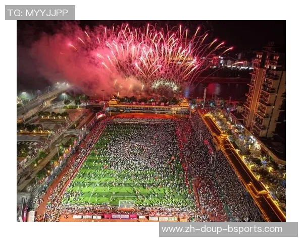 攀岩加快“破圈”激起体育经济新潜力 相关工业借赛登“高”开释生机 攀岩加快“破圈”激起体育经济新潜力 相关工业借赛登“高”开释生机